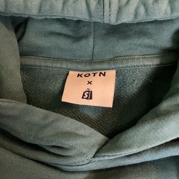 KOTN x shopify hoodie - Picture 3 of 6